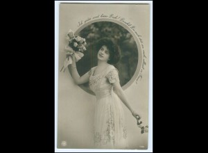 Y2528/ Junge Frau mit Rosen schöne NPG Foto AK 1911