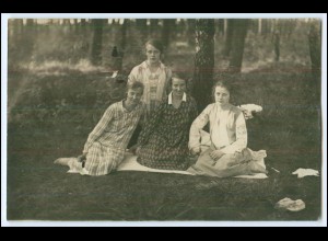Y2588/ Picknick 4 junge Frauen Foto AK ca.1925