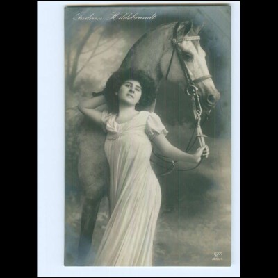 U5349/ Gudrun Hildebrandt mit Pferd Foto AK 1909