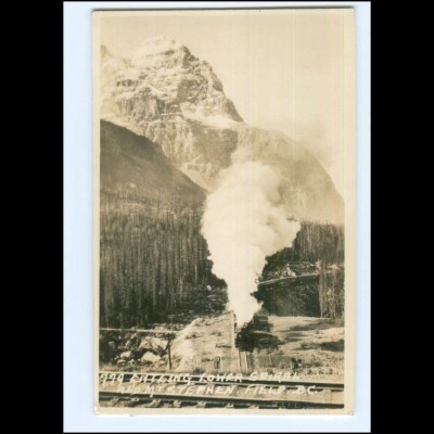XX009818/ Entering Lower Spiral - Mt. Stephen Field, Kanada Eisenbahn Foto AK 