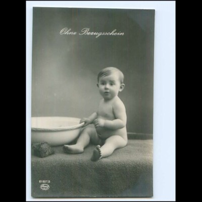Y18973/ Ohne Bezugsschein Baby mit Waschschüssel Foto Ak ca.1915 