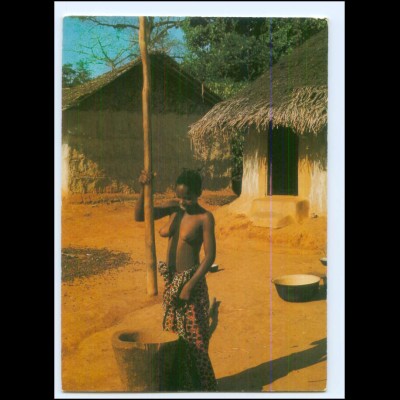 Y19059/ Junge Frau nackt Afrika AK 