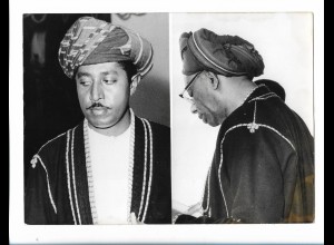MM0783/Rebellion in Sansibar Sultan Jamschid, Ministerpräsident Hamadi Foto 1964