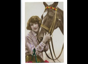 V5341/ Junge Frau mit Pferd schöne Foto AK 1926