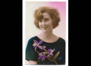 Y26716/ Junge hübsche Frau Foto AK 1926