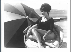 C5410/ Pascale Petit - Ein Mädchen für einen Sommer, Foto 17 x 12 cm 1960