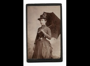 Y27766/ CDV Foto Frau mit Regenschirm A. Massak, Breslau Schlesien ca. 1895
