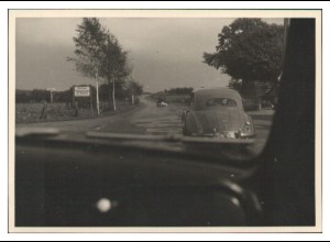 TT0176/ DKW F9 Straße Richtung Fährhaus Niederkleveez Dieksee Foto 50er Jahre