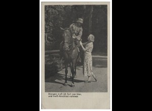 XX19301/ Soldat zu Pferde nimmt Abschied AK 1940 2. Weltkrieg