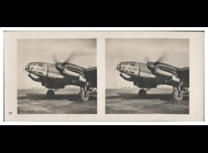 Y28392/ Stereofoto Heinkel Flugzeug 1942