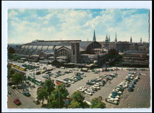 Y21096/ Hamburg Hauptbahnhof Autos AK ca.1965