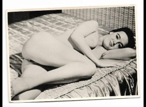 XX16229/ Frau nackt Foto Erotik Amateur 60er Jahre 10,5 x 7,5 cm