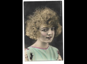 Y23335/ Hübsche junge Frau Foto AK ca.1910